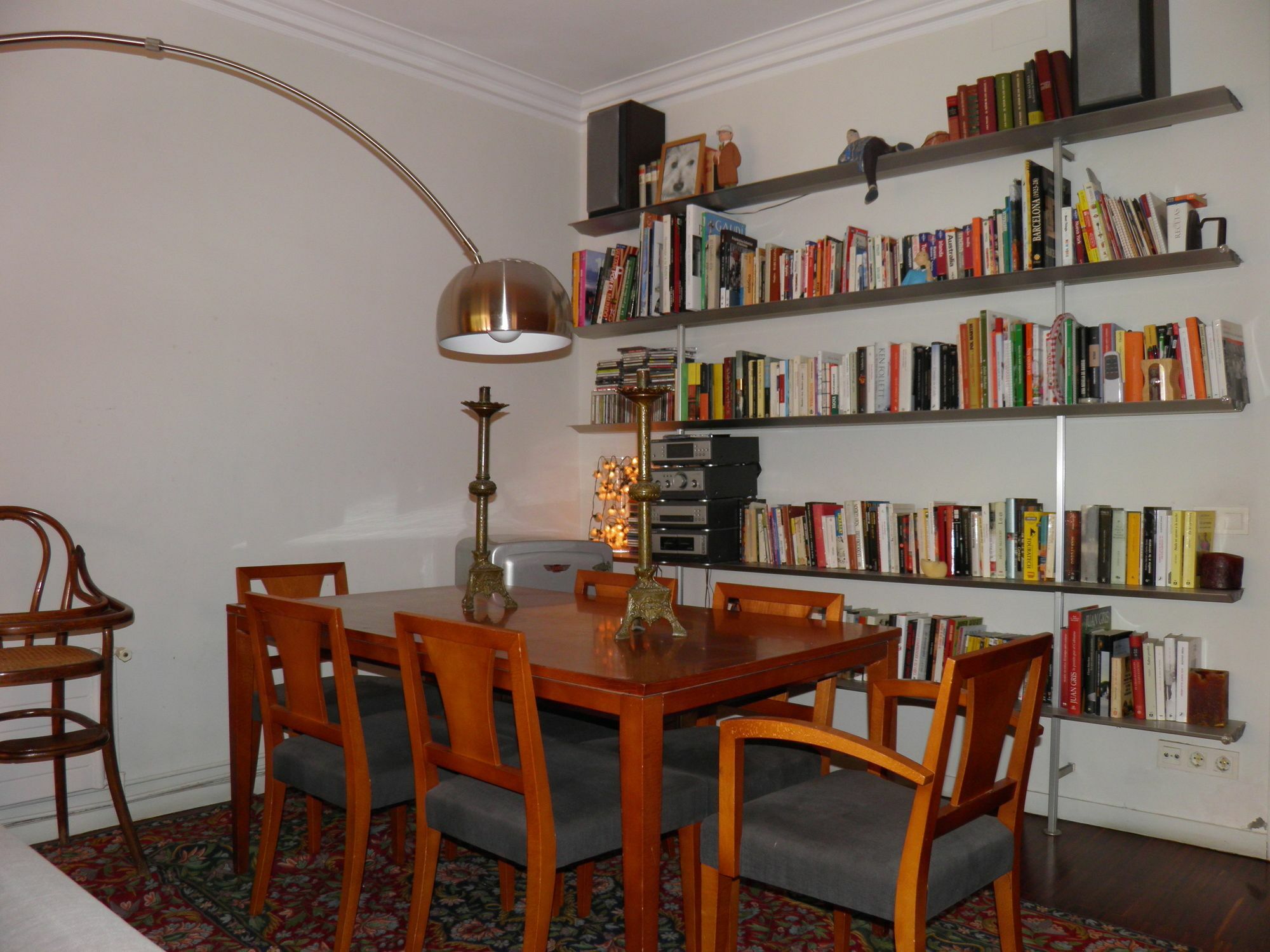 Suitur Courtyard Apartment Barcellona Esterno foto